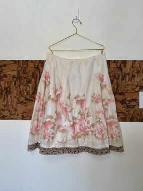 Cream Floral A-Line Skirt with Pink Blossoms 🍒